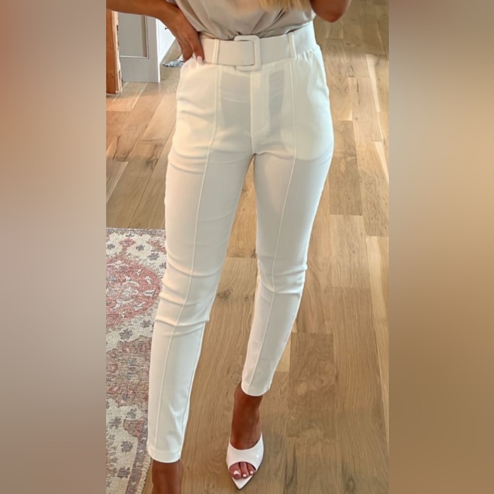 ShopTheseThree White Pants with Belt